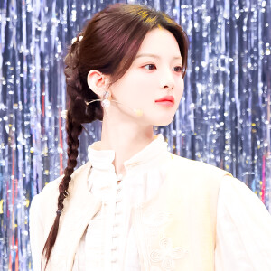 杨超越