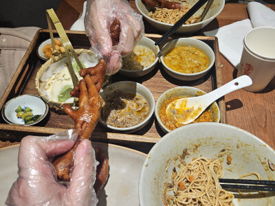这段时间为数不多的外食