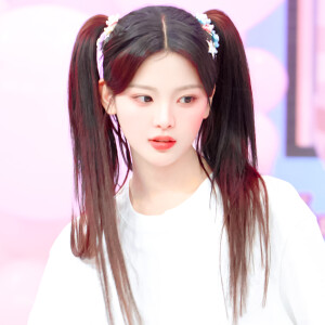 杨超越