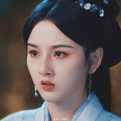 宋祖儿
《折腰》小乔头像
原截wb夏日桃邮_