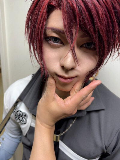 佐奈宏纪
刀剑乱舞音乐剧