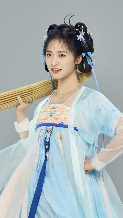 沈月