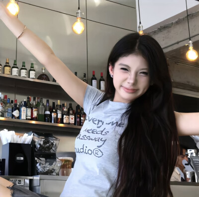 女头