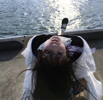 女头