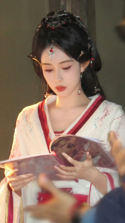 百花杀 沈汐和 孟子义