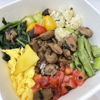 sad
呜呜喜欢的裙子和鞋子下架了
找了很久的心仪首饰包，结果买回来发现质感好差但手快把包装袋丢了，现在极度后悔