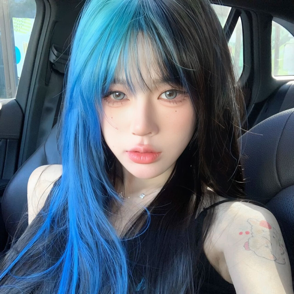 风格女头