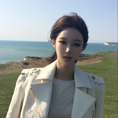 cr.+1