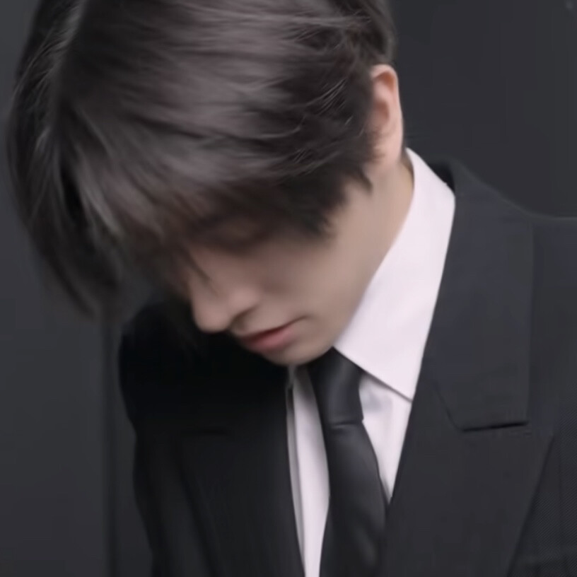 沈载伦