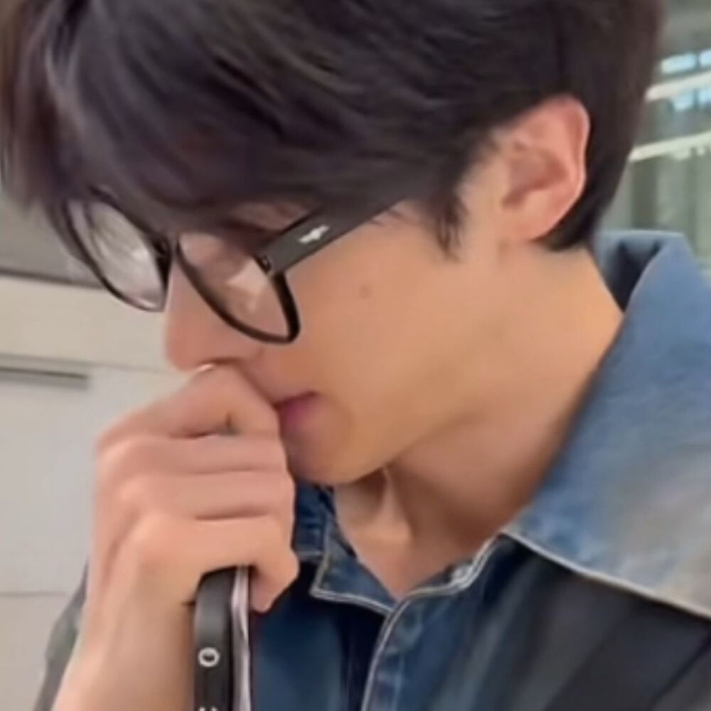 你那里堆满冷的