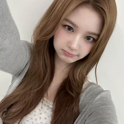 ^ ̳- ‧̫ • ̳^ฅ