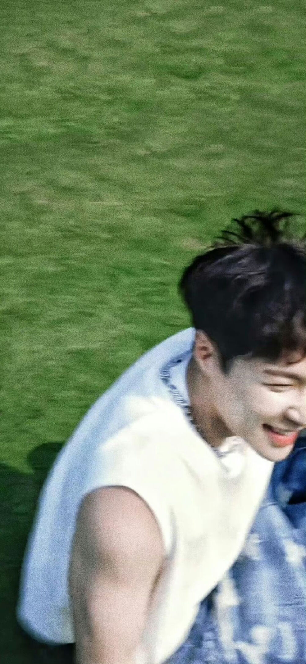 张艺兴