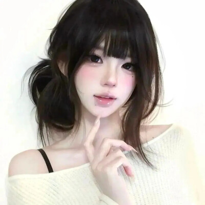 女