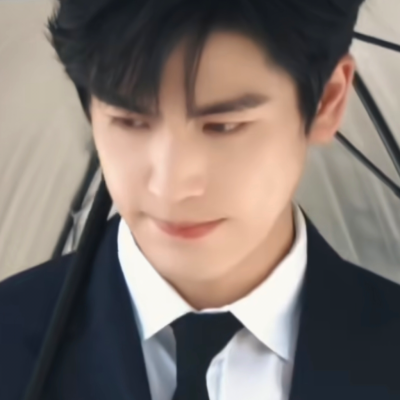 张凌赫单收，我咋截这么萌