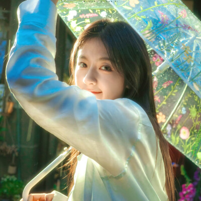 李兰迪
夏日明媚的生命力❤️
