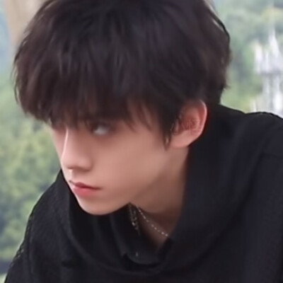 奥奥