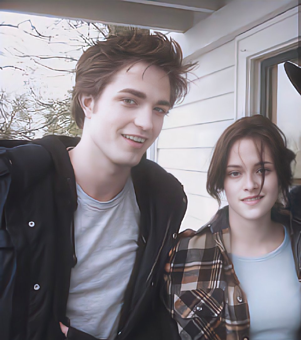 暮光之城 ​​​
from.MneUzhe