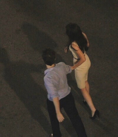 暮光之城 ​​​
from.MneUzhe