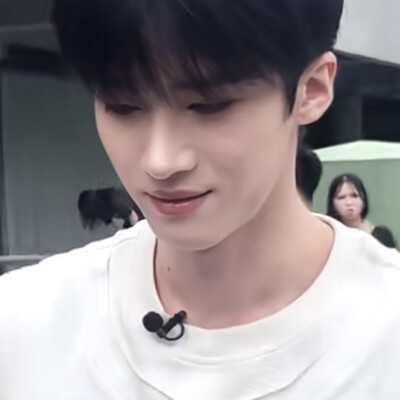 男大