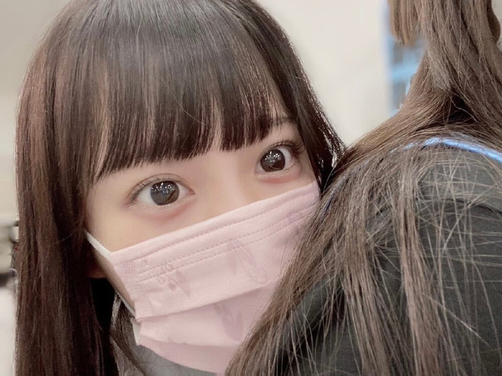 国中校服生