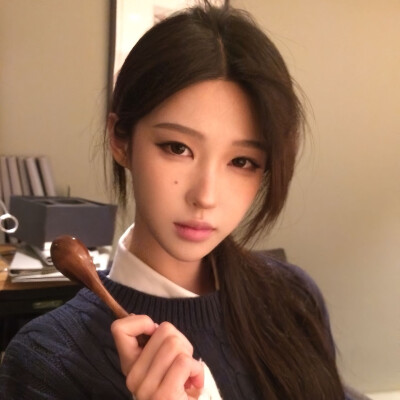 cr.+1