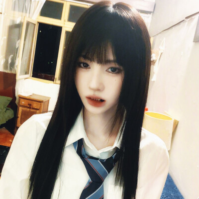  尝试拼好破碎的你
◎鞠婧祎