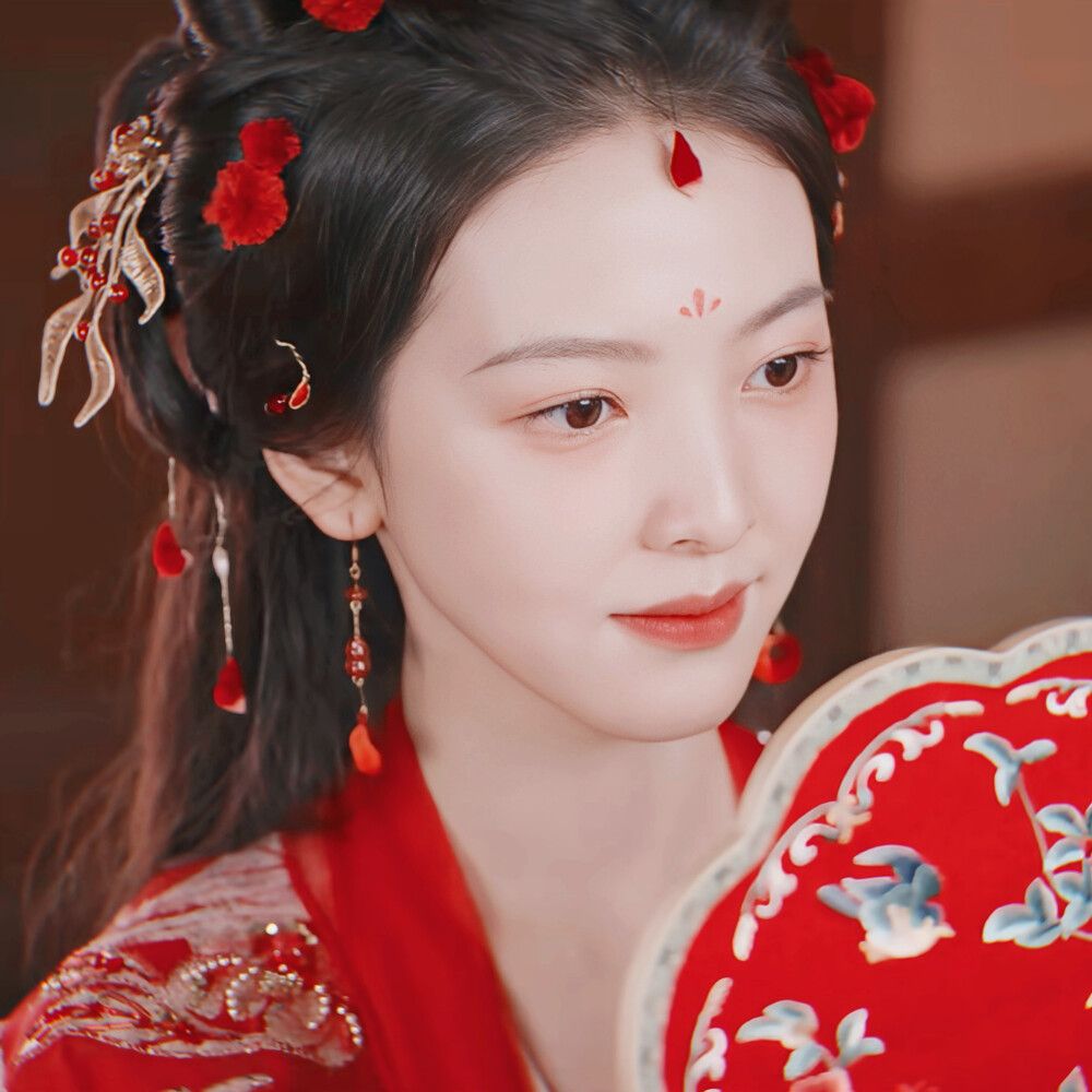 章若楠
原截wb夏日桃邮_