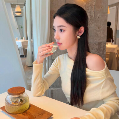 女头