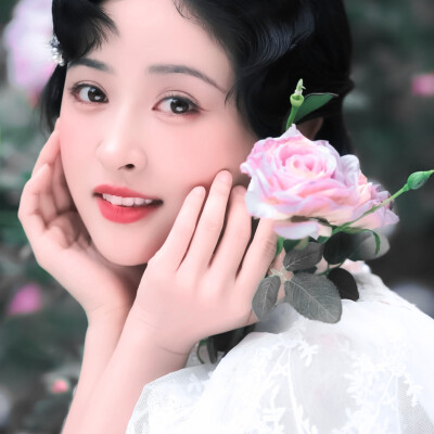 沈月