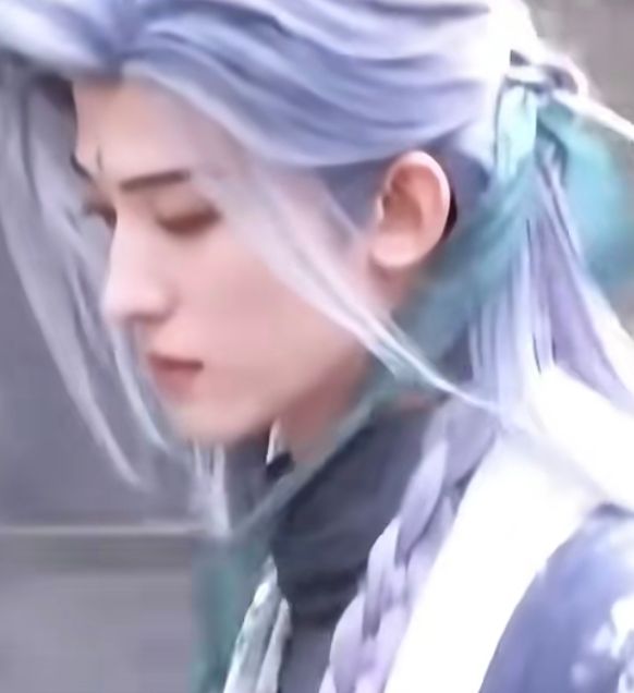 常华森