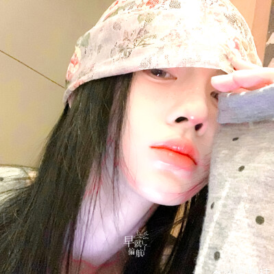 鞠婧祎
