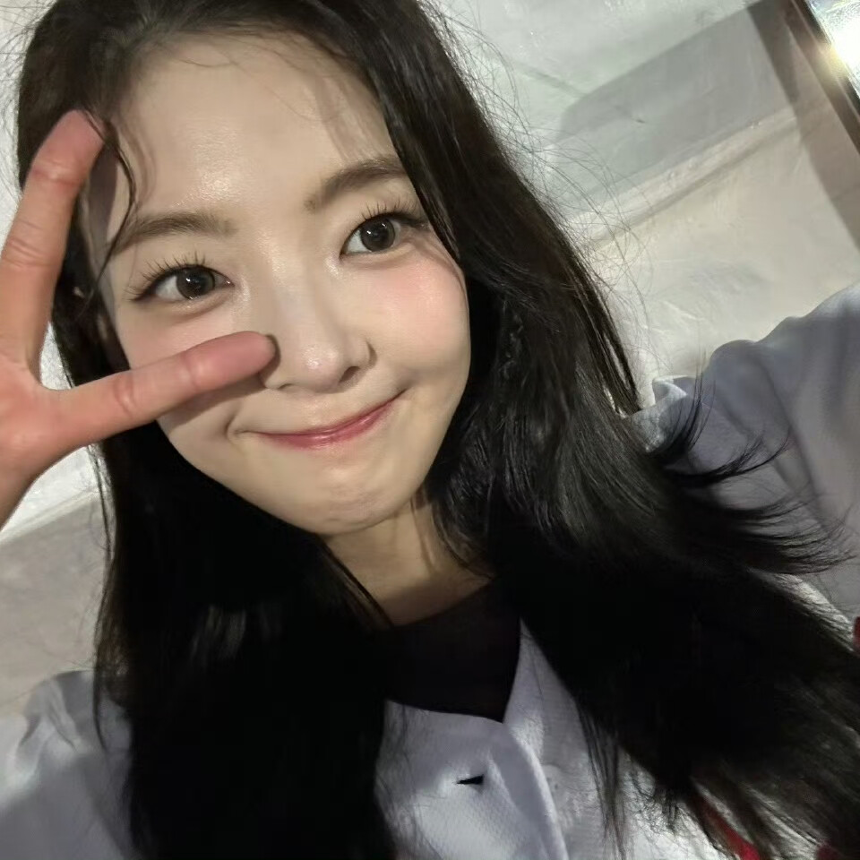 黄礼志
lia
申留真