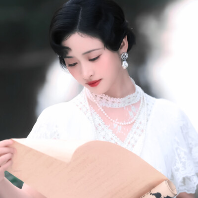 沈月