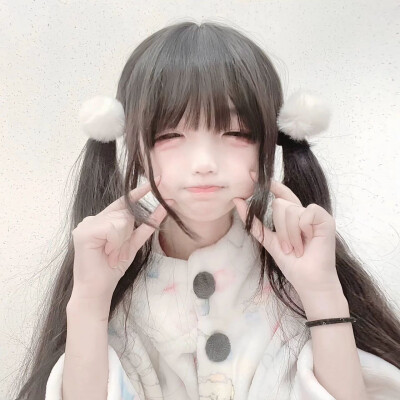 萌=⩌⩊⩌=