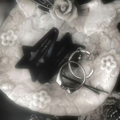 金旼炡 * 缘分竟然默许你离去