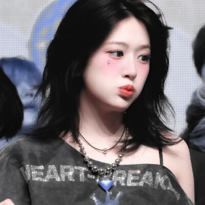 
冬青山、午后的蒲公英L'amasse est cuite