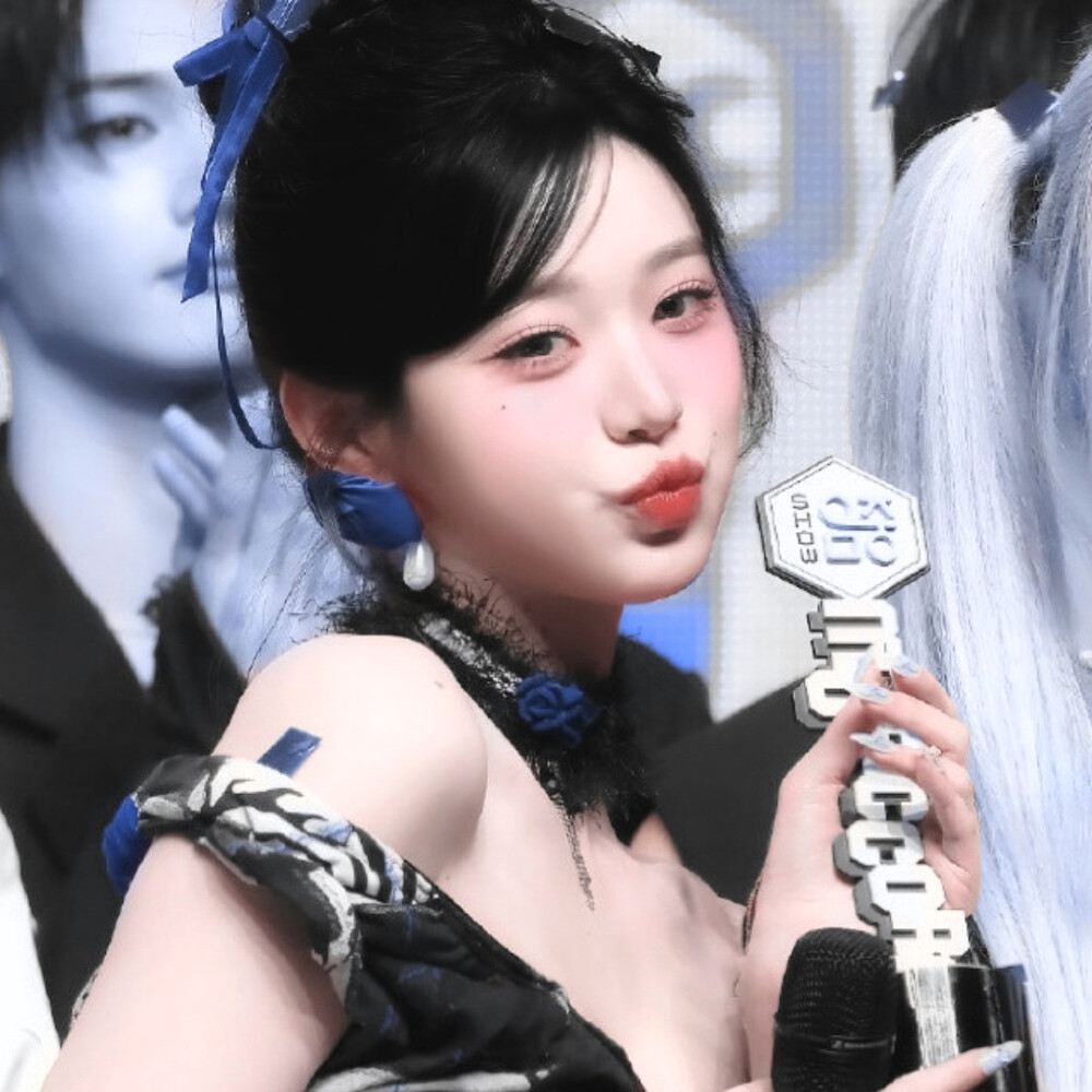 
冬青山、午后的蒲公英L'amasse est cuite