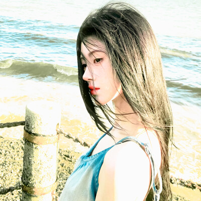 鞠婧祎