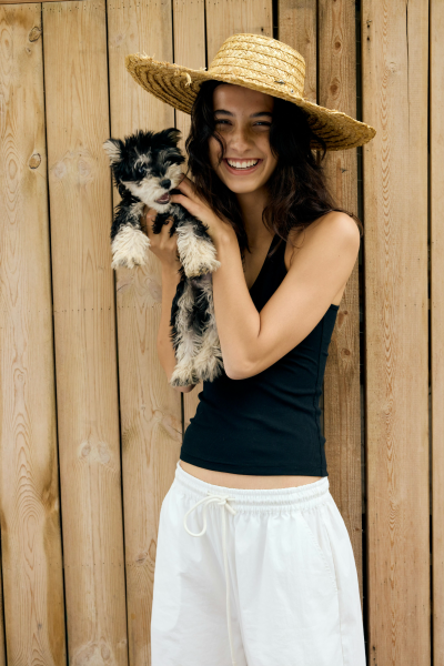 BY爱喝可乐的古娜小姐