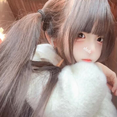 萌=⩌⩊⩌=