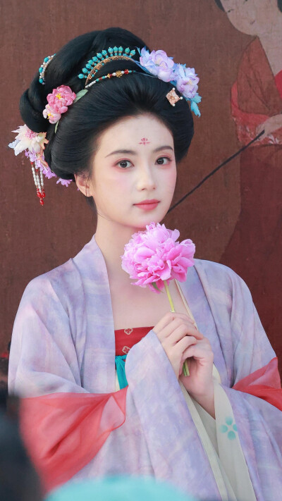 张雅钦