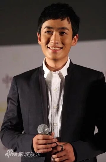 2010.9.25下午北京金源星美影城首映放片会
我国首部3DIMAX电影《大明宫传奇》2010.5.13开机 2011.9.9首映