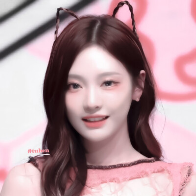 世界坏，猫猫好 ^ ̳- ‧̫ • ̳^ฅ