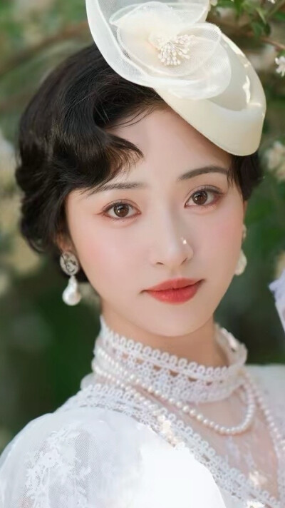 沈月