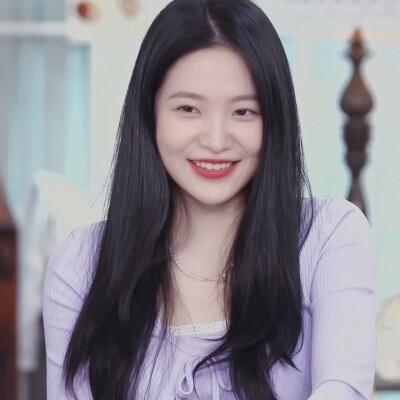 yeri金艺琳
原图江衿屿