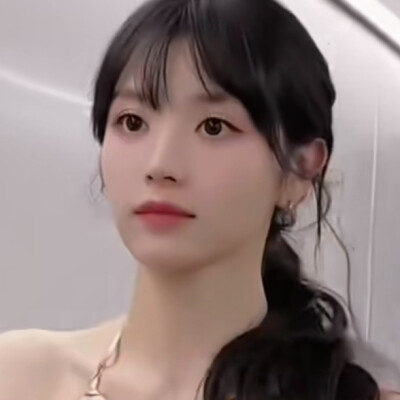侧扎学姐