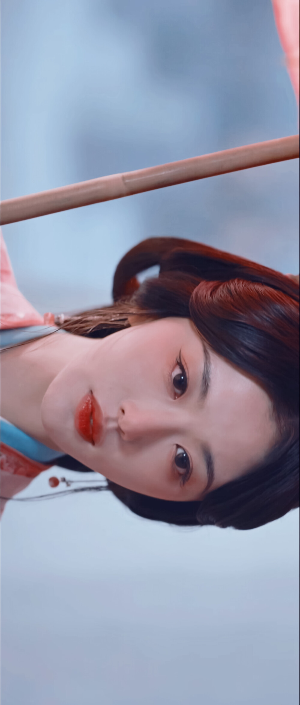 《折腰》✖️郑楚玉✖️孔雪儿
壁纸9p
原截wb唯物雨