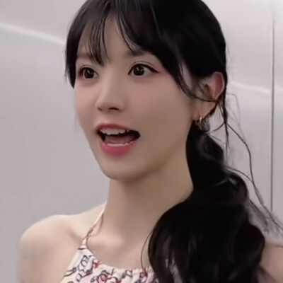侧扎学姐