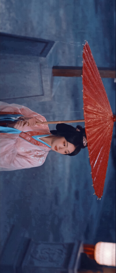 《折腰》✖️郑楚玉✖️孔雪儿
壁纸9p
原截wb唯物雨