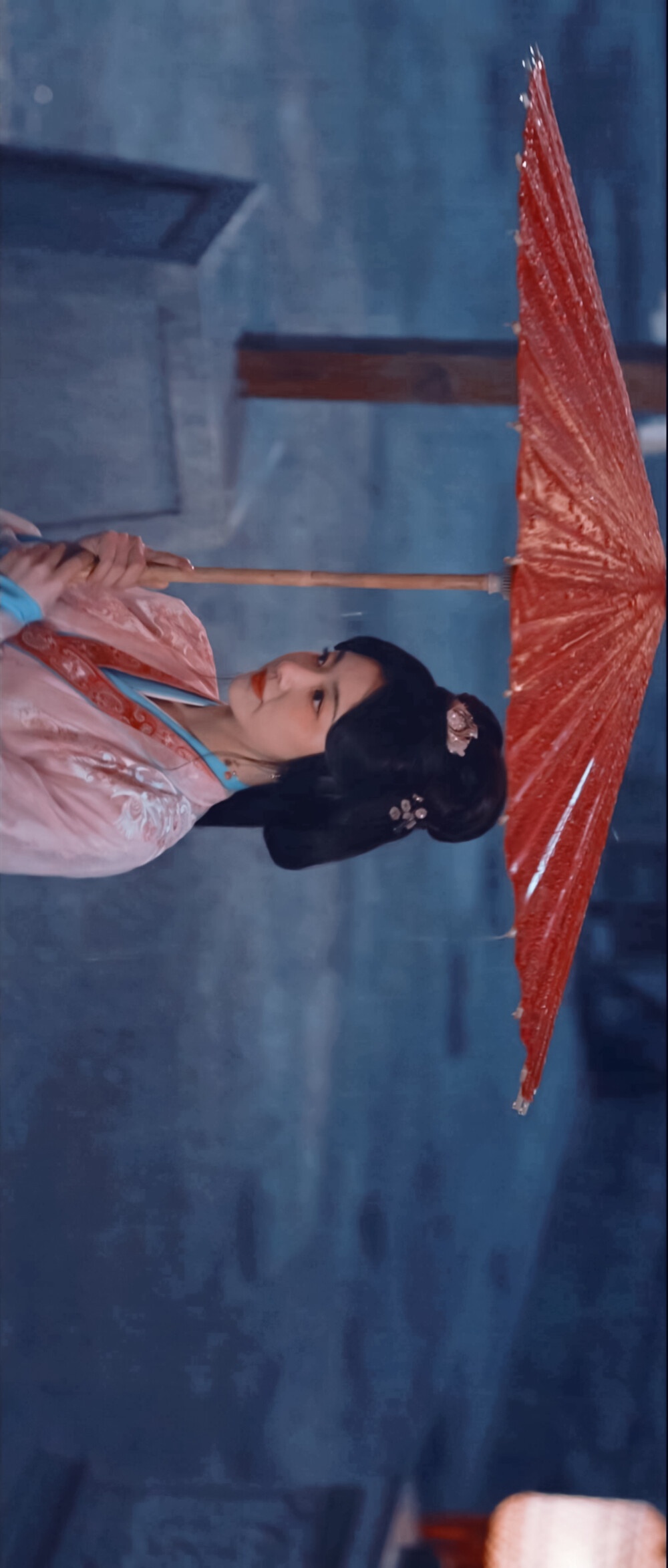 《折腰》✖️郑楚玉✖️孔雪儿
壁纸9p
原截wb唯物雨